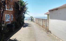 5 Bayview Gonubie Seaside